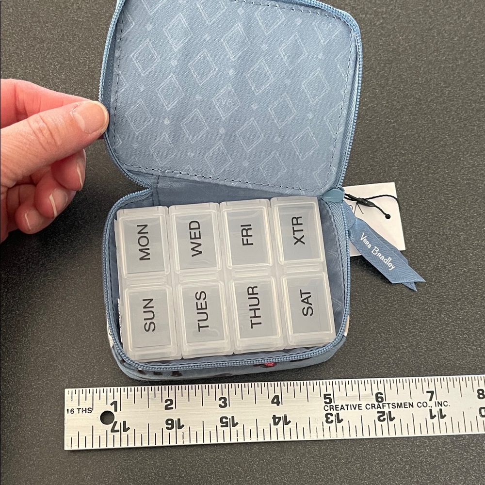 Vera Bradley Light Blue Cat’s Meow Print Mini Zip Pouch - Picture 5 of 6